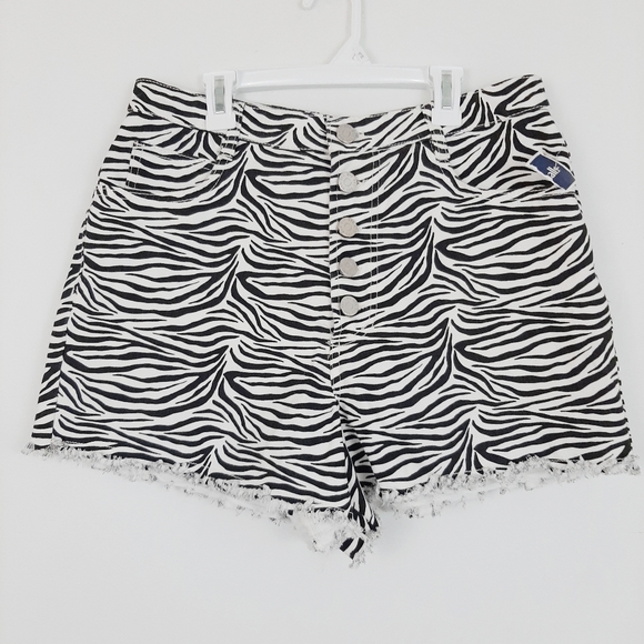 Nwt Bdg urban outfitters zebra stripe shorts - Picture 3 of 8